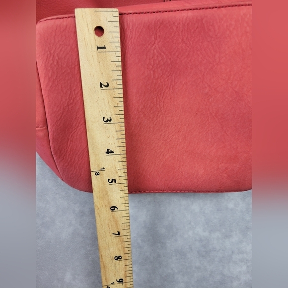 Donald J Pliner Apricot Bucket Shoulder Bag Med - Picture 9 of 16